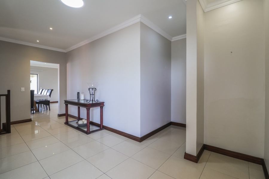 3 Bedroom Property for Sale in Glentana Western Cape